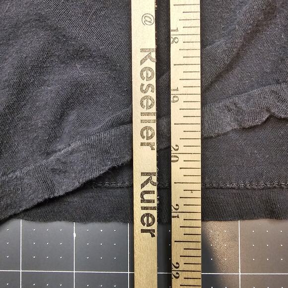 Vintage Barbed Wire Skull Tshirt Small Wild Oats 80s Punk Metal Grunge Skater - Picture 10 of 10